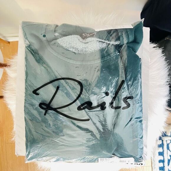 Rails Green Sweatshirt - Picture 6 of 14